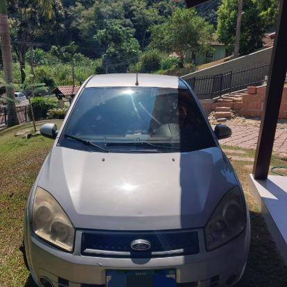 FORD FIESTA 1.6 MPI SEDAN 8V FLEX 4P MANUAL